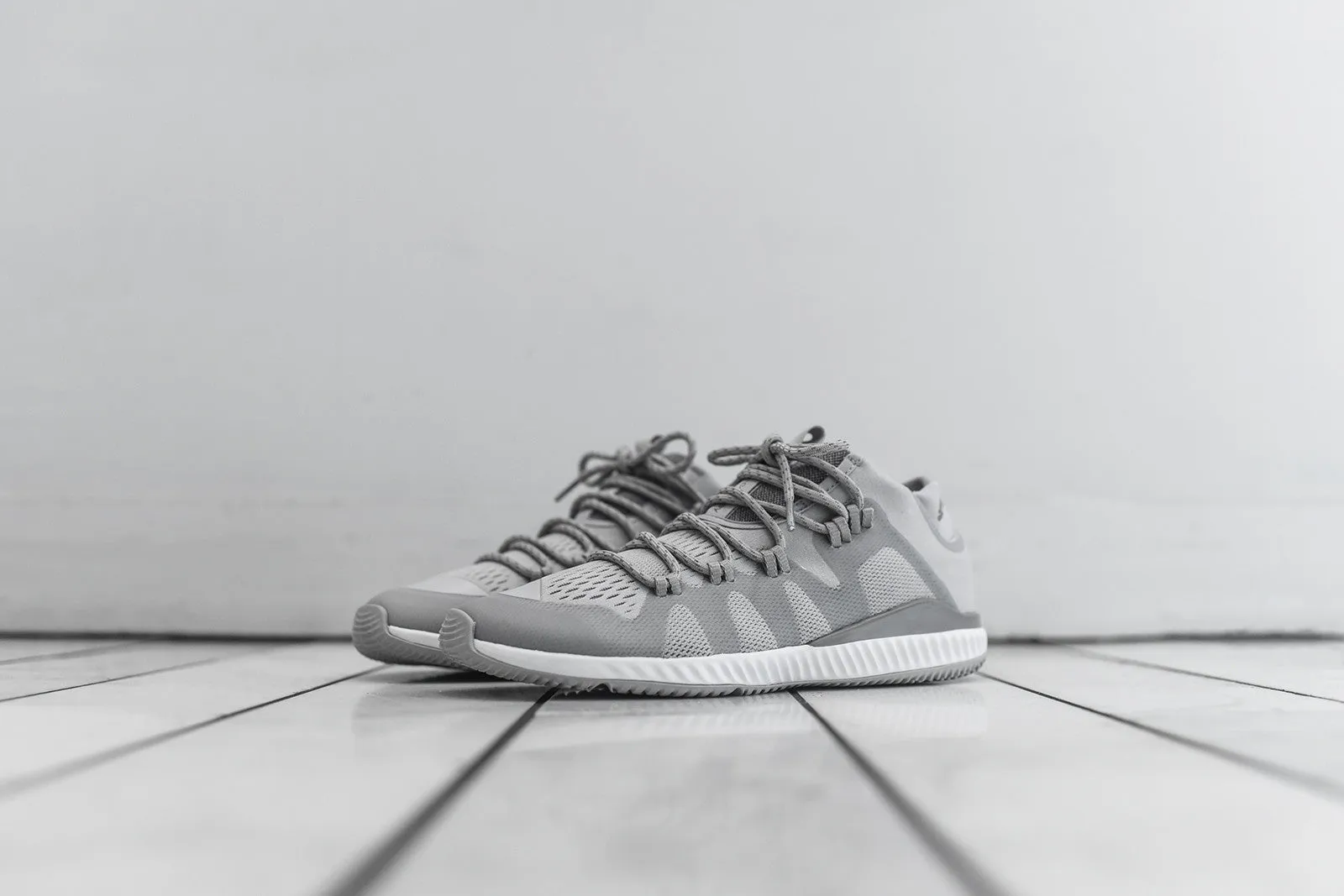 adidas by Stella McCartney WMNS CrazyTrain Mid - Grey