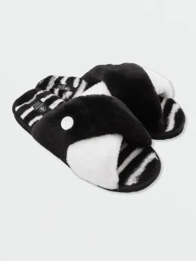 Lived in Lounge Slippers - Black White